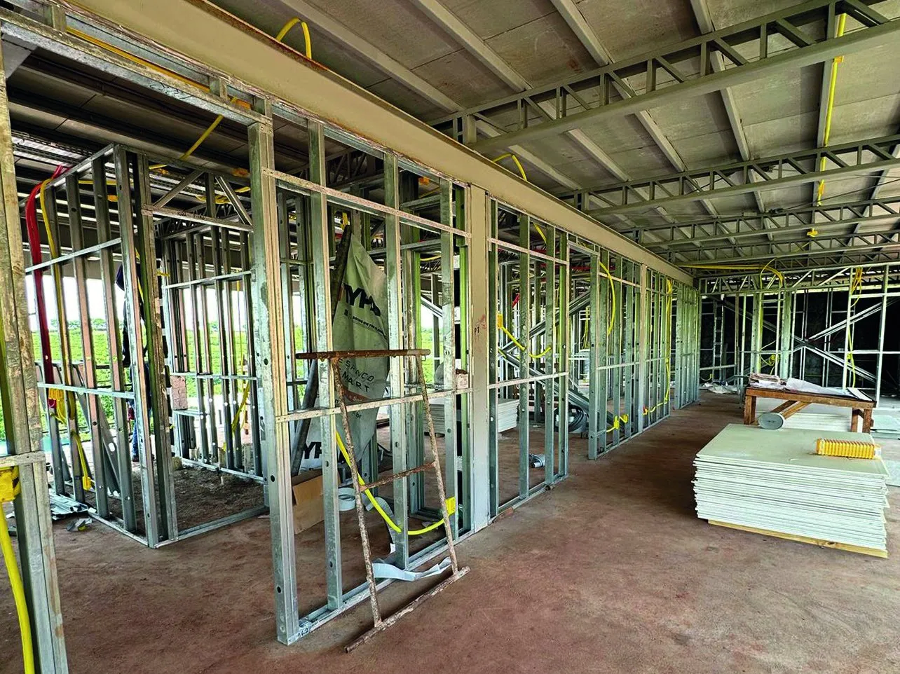 Paredes estruturais em steel frame na Quinta da Baronesa