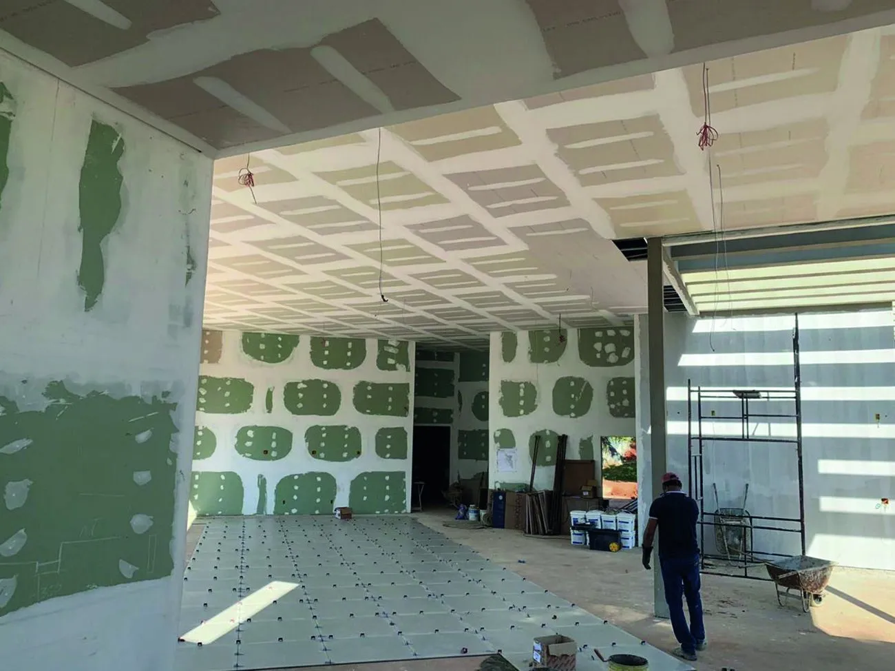 Forros e paredes em drywall no Stand View360°